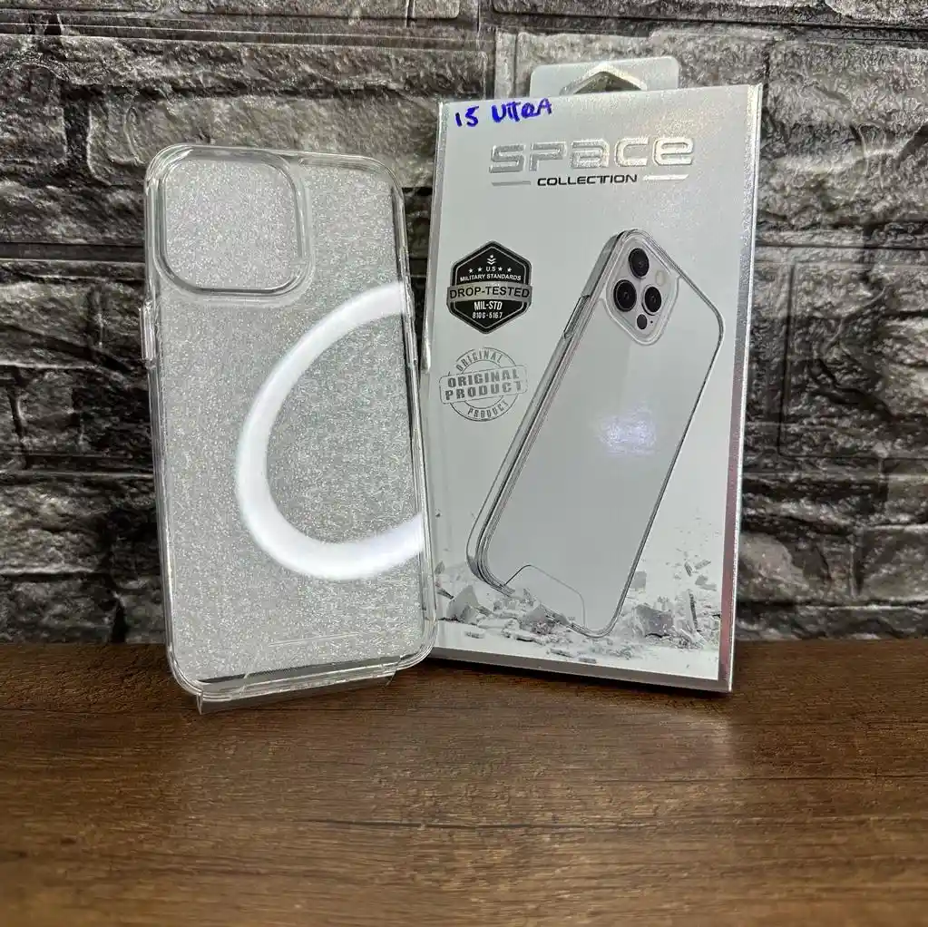 Estuche Iphone 15 Pro Max - Transparente Space