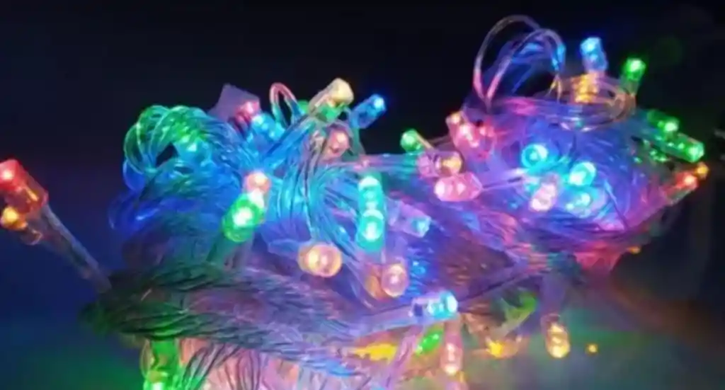 Luces De Navidad X100 Led Colores Cable Transparente Sin Conticuacion