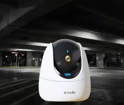 Camara De Seguridad Tenda Ip Cp6v Wifi 2k 360°
