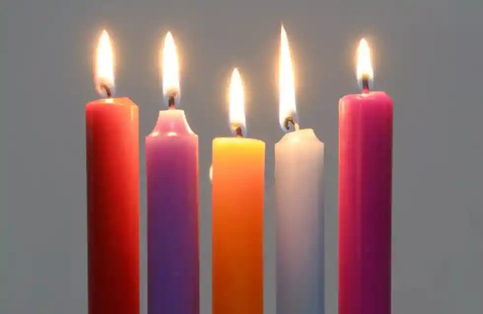 Velas Velitas Navideñas Multicolor Mediana X10