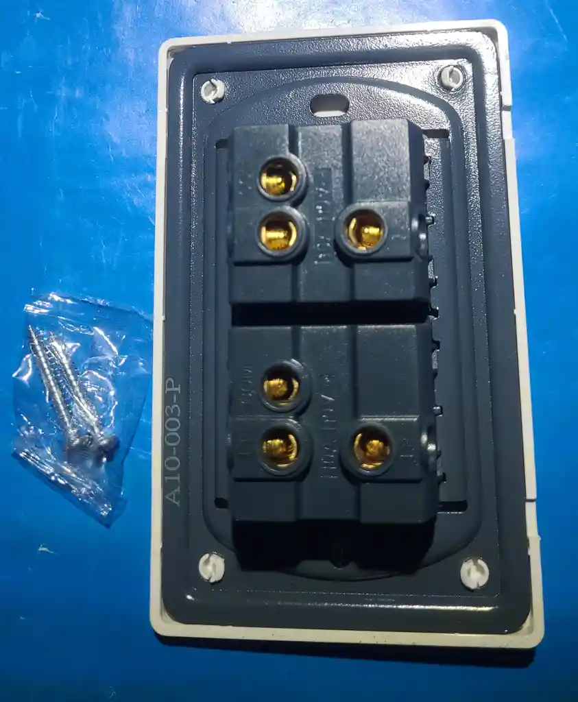 Interruptor Doble Policarbonato Retie