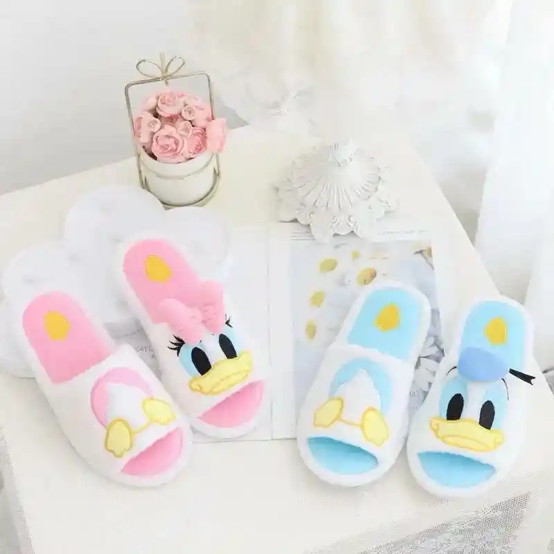 Pantuflas Donald Disney (38-39)