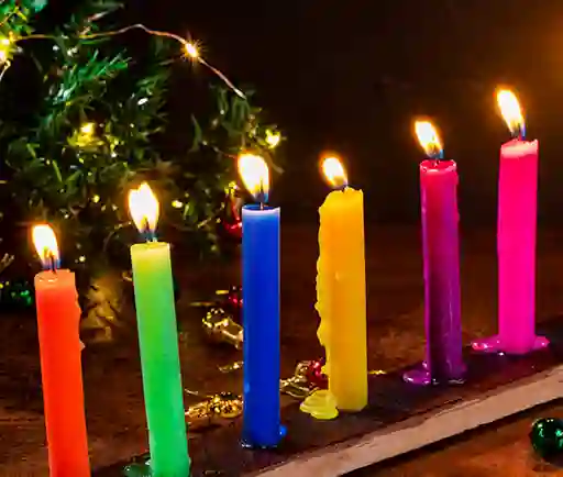 Velas Para Farol Noche De Velitas Navideñas Multicolor San Marcos Larga 17 Cm Paq X 10 Und