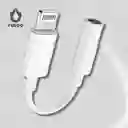 Lightning To Eadphone Jack Adapter