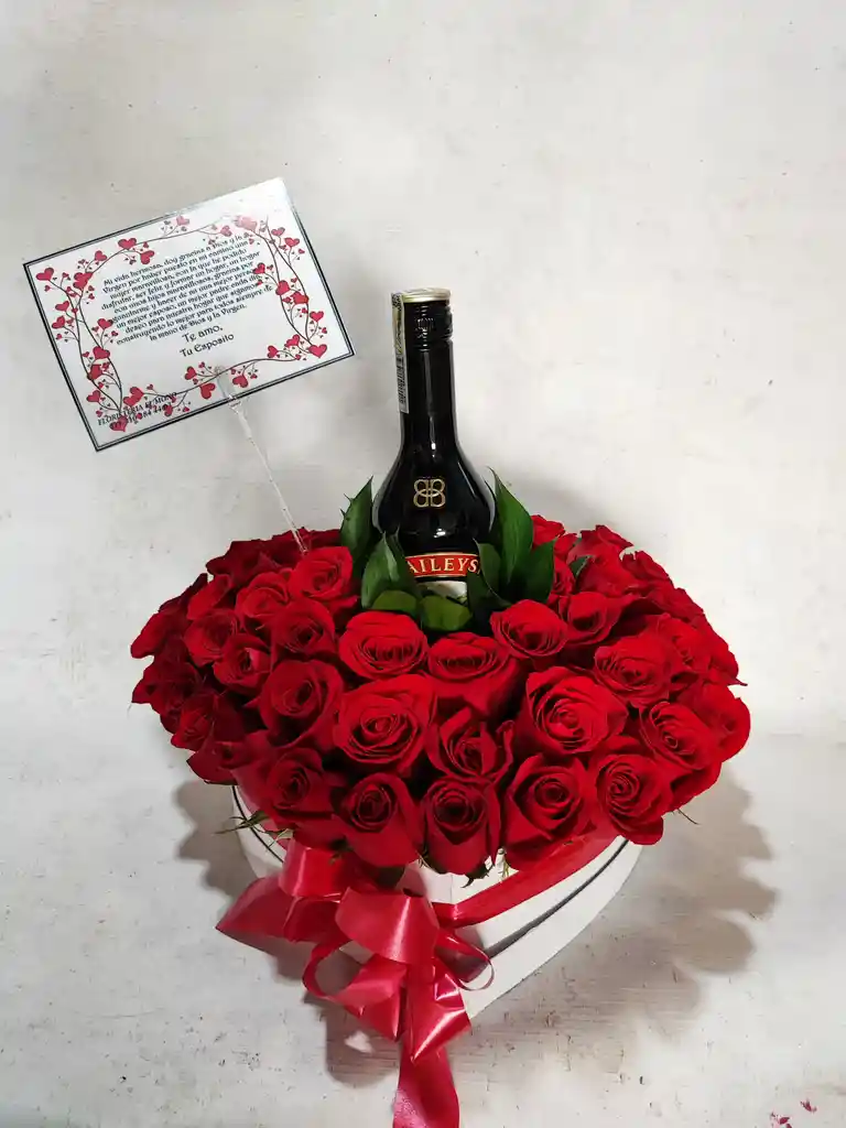 Corazon De Rosas Rojas Con Baileys