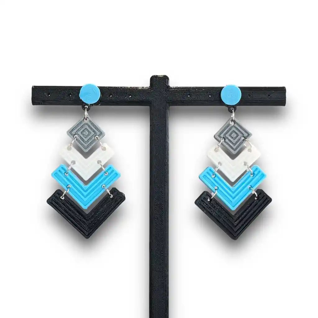 Aretes Triangulos Azules Y Negros