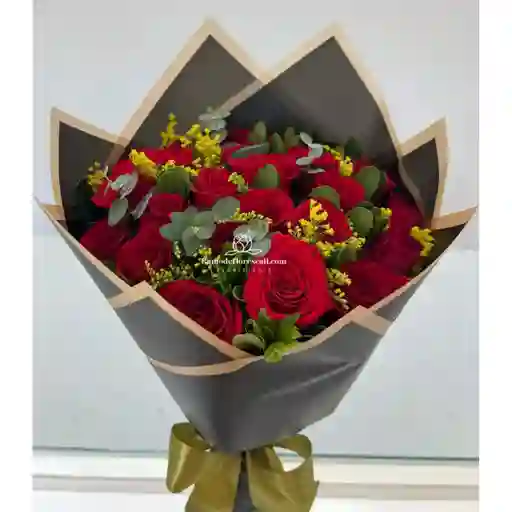 Bouquet Buchon Rosa Roja Y Suculenta
