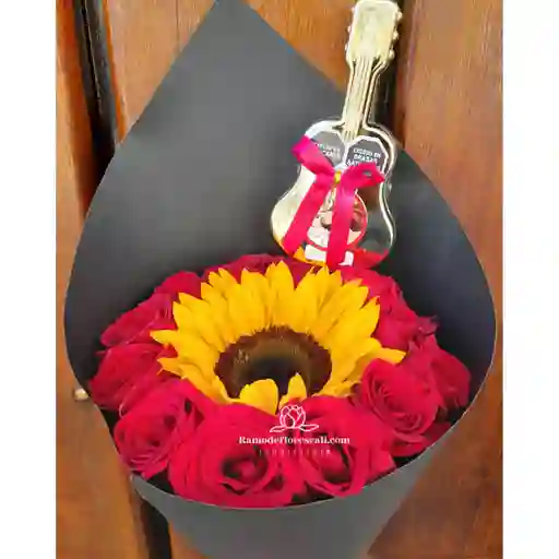 Bouquet Rosas, Girasol Y Chocolates