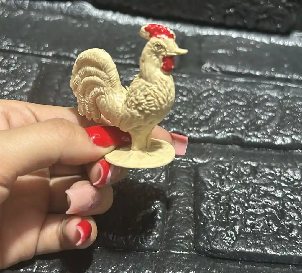 Animales Maqueta Gallo Habano