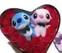 Rosas Rojas Mas Parejas De Stich Caja Corazon Amor Cumpleaños Aniversario