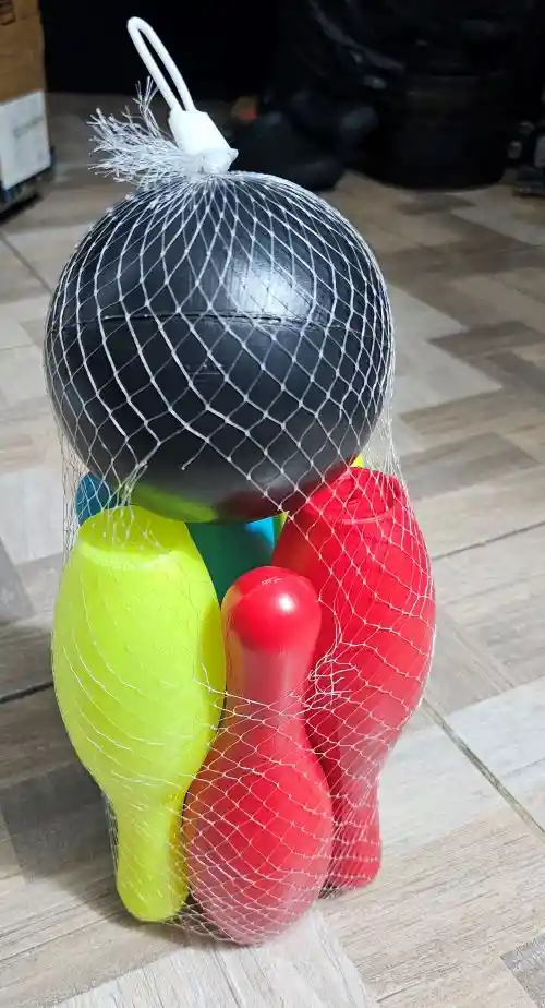 Juguete Juego De Bolos + Bola Plastico Navidad Regalo Aguinaldo Diversion