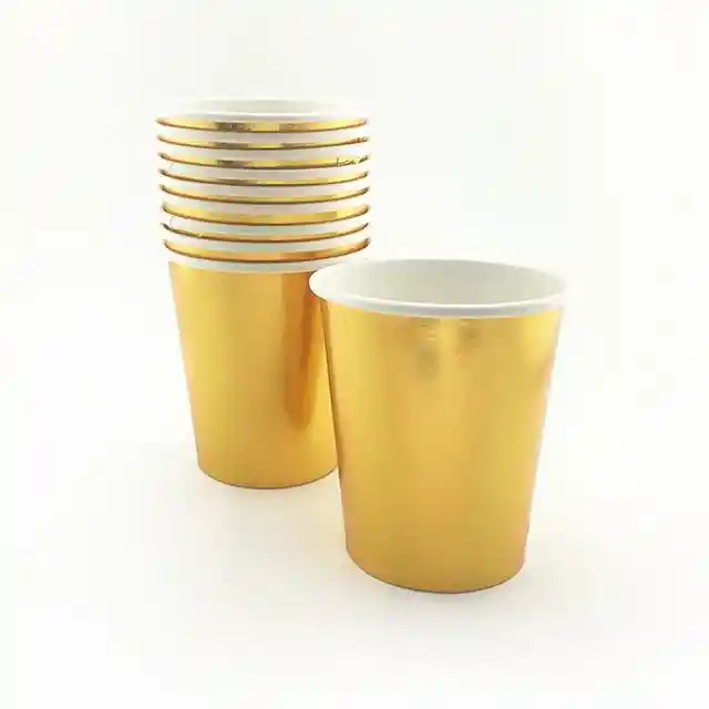 Vasos Desechables De Plastico Color Dorado X 8 Und