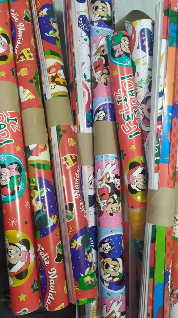 Papel Regalo Primavera X 5 Pliegos