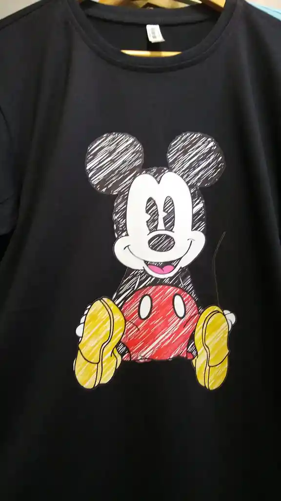 Camiseta Mickey Mouse