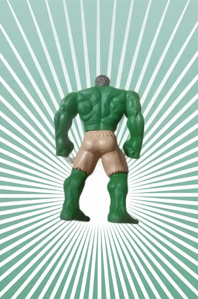 Muñeco Personaje Hulk 33cm.