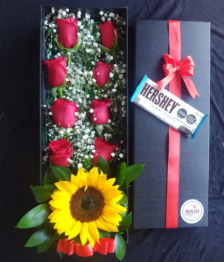 Caja Fina De Rosas Y Girasole