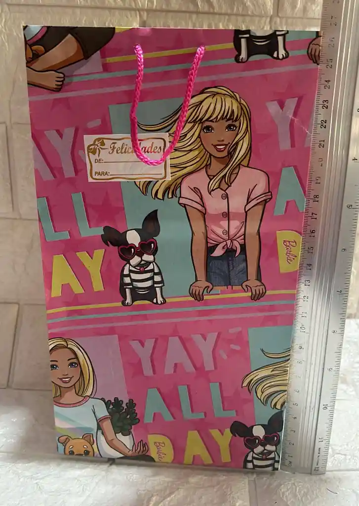 Bolsa Regalo Papel Mediana 26*15*7 Niña