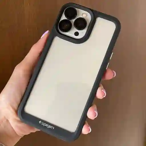 Estuche Iphone 13 Pro Spigen Negro