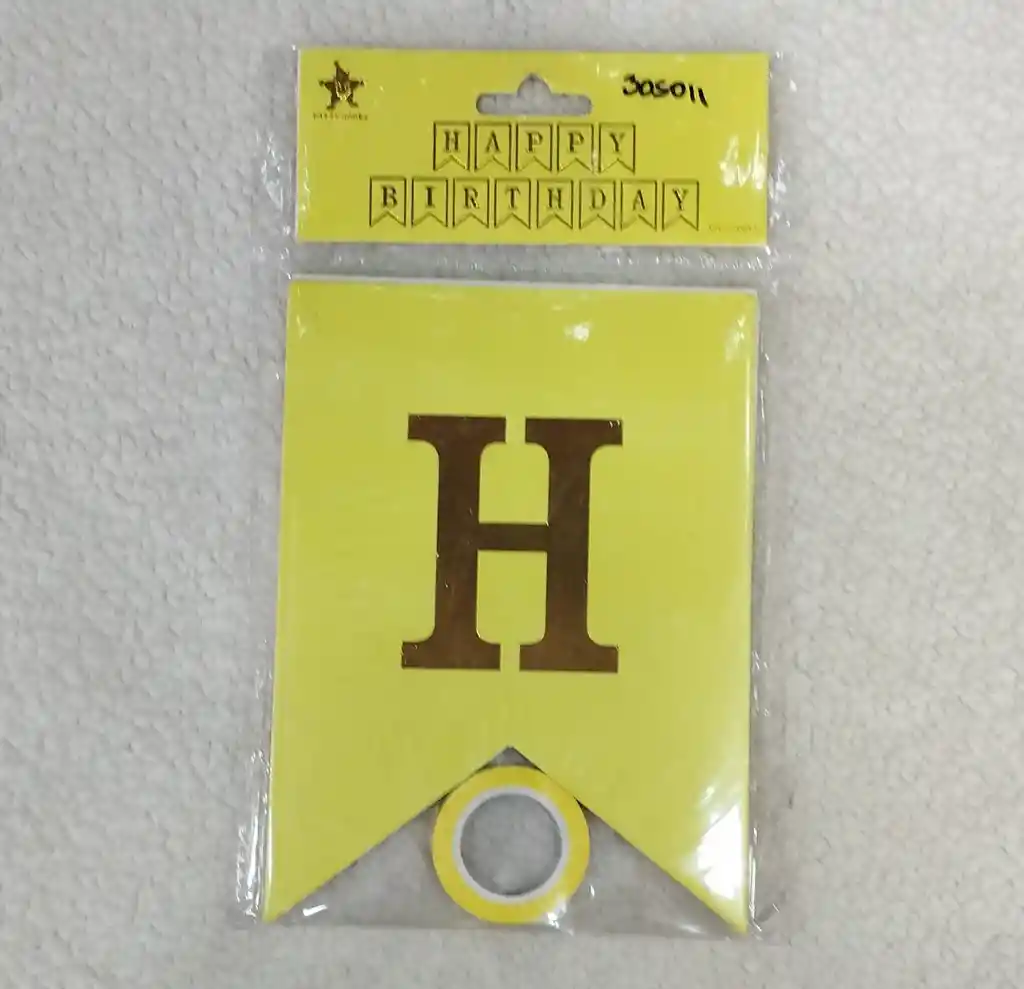 Happy Birthday Plano Color Amarillo Pastel