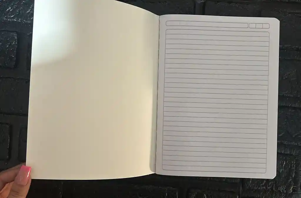Cuaderno Cosido Linea 100 Hojas Caballero Sencillo Cod.4037