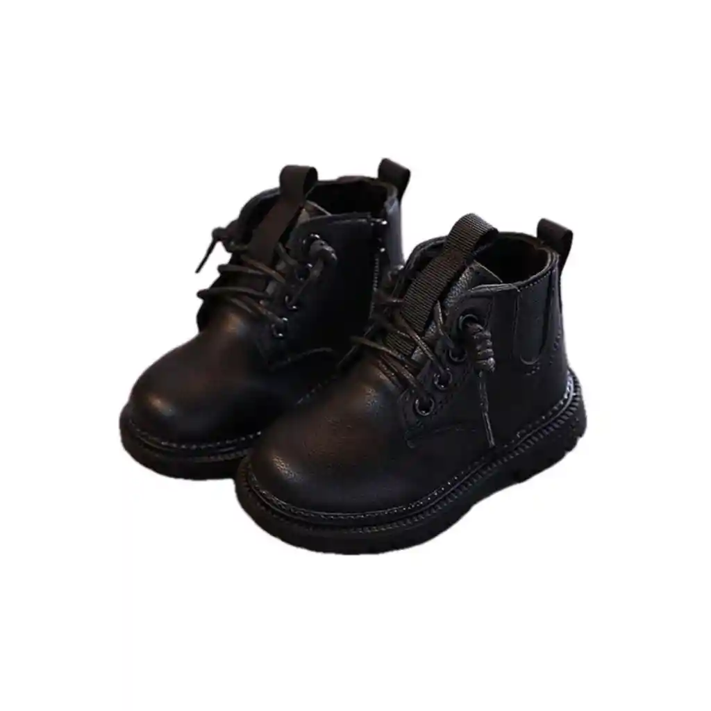 Botas Negras Con Cordones Talla 23