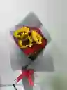 Bouquet Rosas Y Girasol