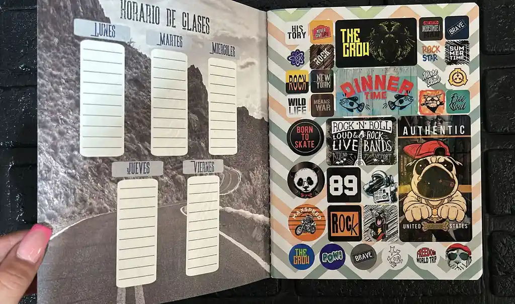 Cuaderno Cosido Cuadros Niño 100h Expresarte Stickers Cod.a821