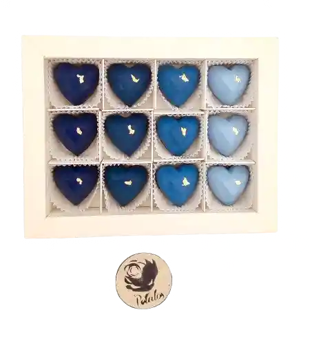 Caja De 12 Corazones Azules De Chocolate