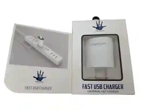 Cabezal Adaptador Usb De Viaje 3a/at Ca01 Carga Rápida / Blanco
