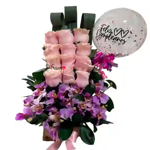 Arreglo Floral Con Rosas Rosadas Y Globo