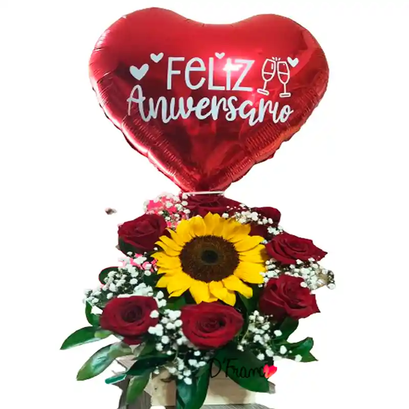 Arreglo Floral Con Rosas Y Globo