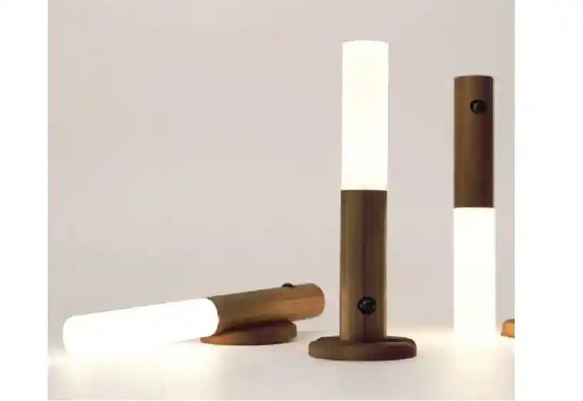 Lámpara De Mesa Recargable Con Sensor De Movimiento Luz Inalámbrica Recargable