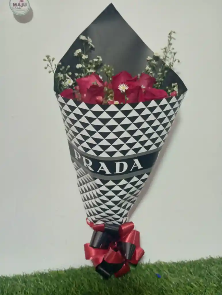 Rosas Deluxe