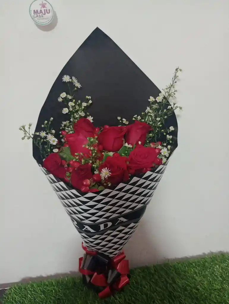 Rosas Deluxe
