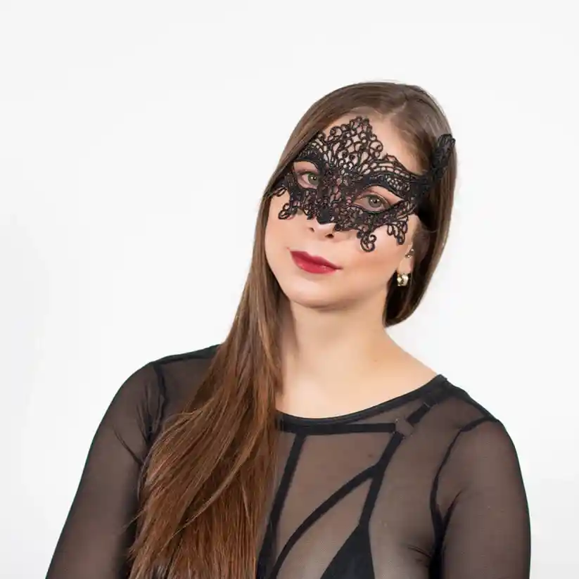 Danaus Eye Mask Black..