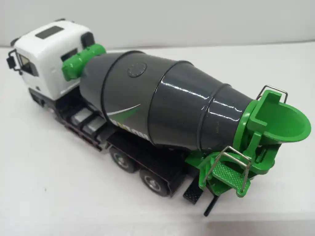 Maquinaria Camion Mezclador Mixer Blanco Verde Gris 1/50