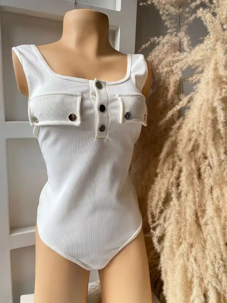 Body Tipo Importado En Rif Con Bolsillos Bodie Americana