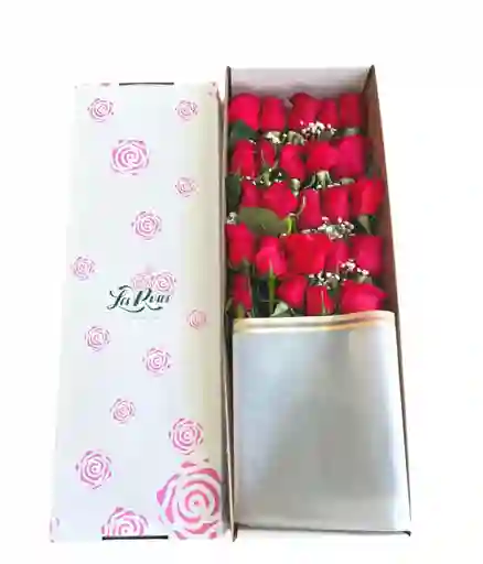 Flores De Rosas Rojas En Caja X24 Unidades