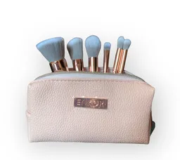 Kit Brochas 6 Unds + Cosmetiquera Eknor