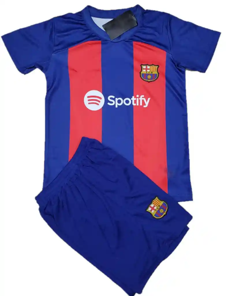 Uniforme Niño Barcelona Talla 6