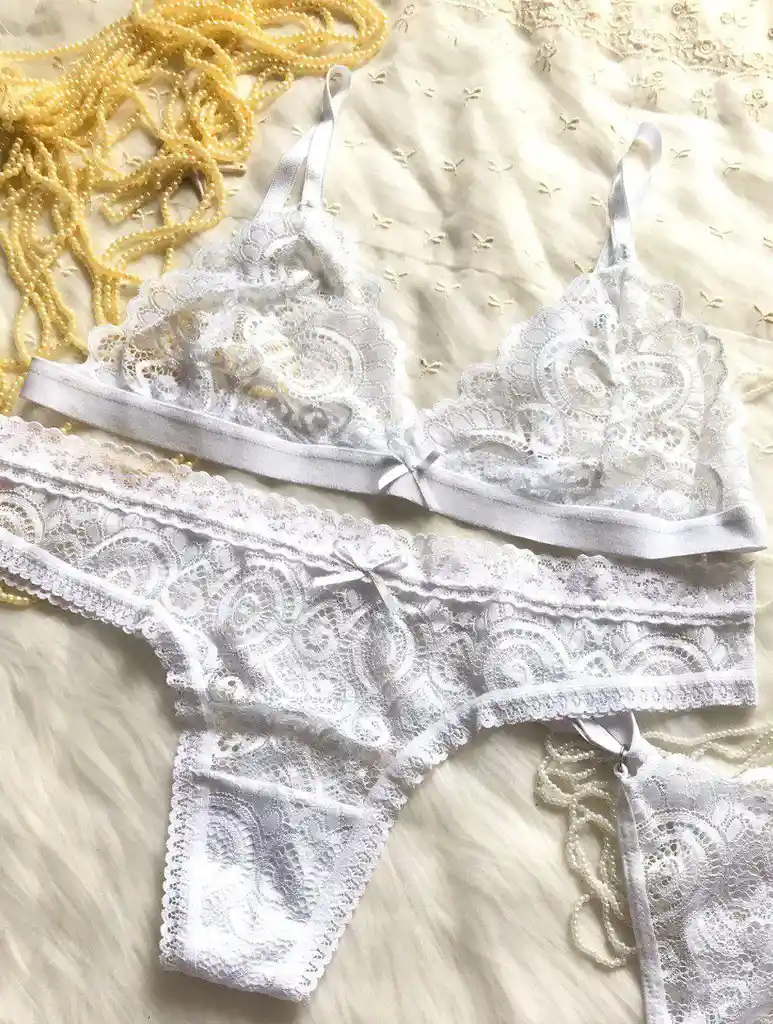 2 Conjuntos Estampados Basicos A Solo 45000 2 Piezas Top Y Panty