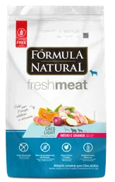 Formula Natural Alimento Seco Para Perro Fresh Meat Caes Adulto Light Medio Y Grande Pollo * 2.5 Kg
