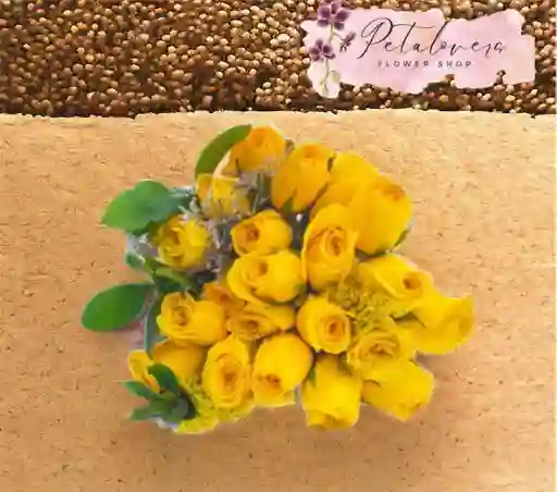 Arreglo Floral, 24 Rosas Amarillas