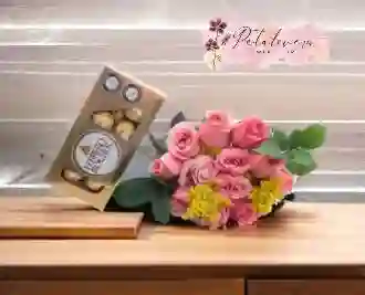Arreglo Floral, 12 Rosas Rosadas Y Chocolates Ferrero X8