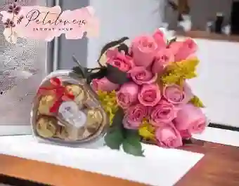 Arreglo Floral, 12 Rosas Rosadas Más Chocolates X5