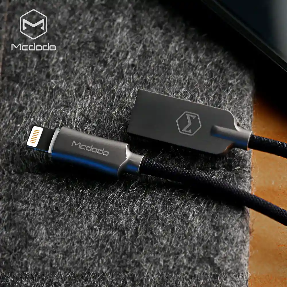 Cable Para Iphone De 1.2m Con Led Carga Rapida Con Desconexión Automática