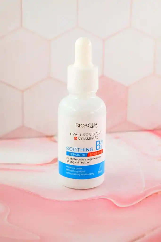 Serum Hidratante Con Acido Hyaluronico Y Vitamina B5 Bioaqua 30ml Ref93