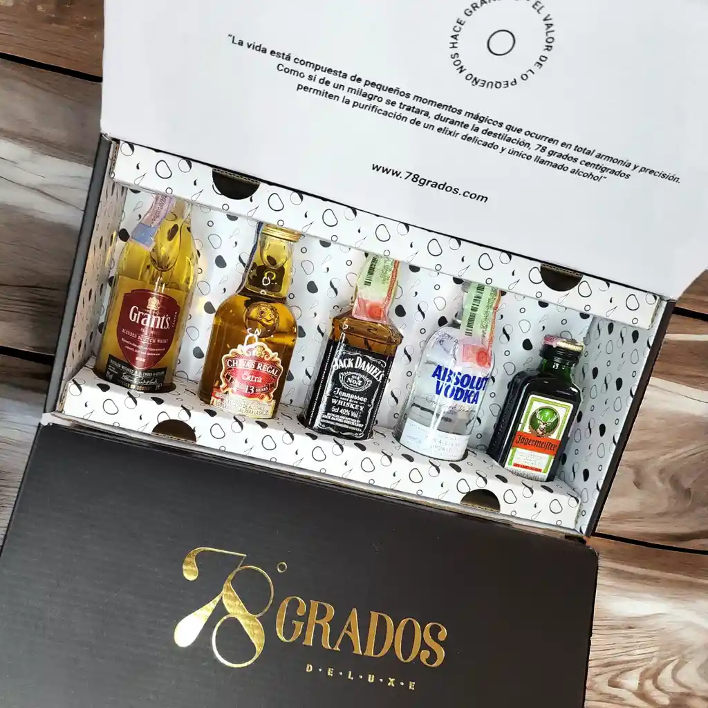 Caja Premium De 5 Mini Botellas De Licor (referencia #1)