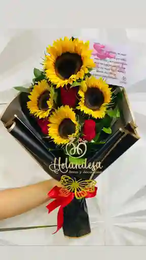 Bouquet En 8 Rosa Y 4 Girasol Envoltura Papel Coreano Segun Disponibilidad.