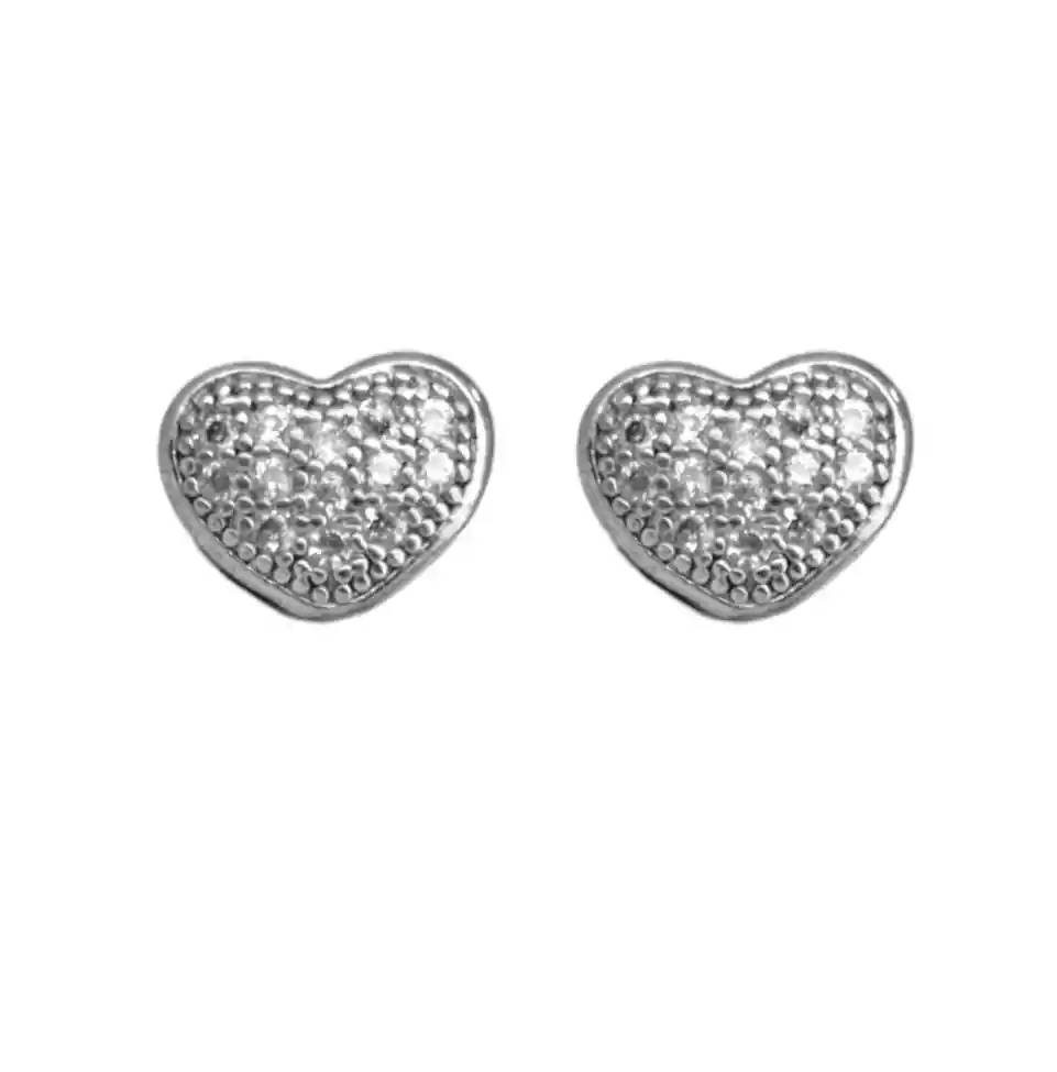 Aretes En Acero Plateado Diseño Corazon Con Circones